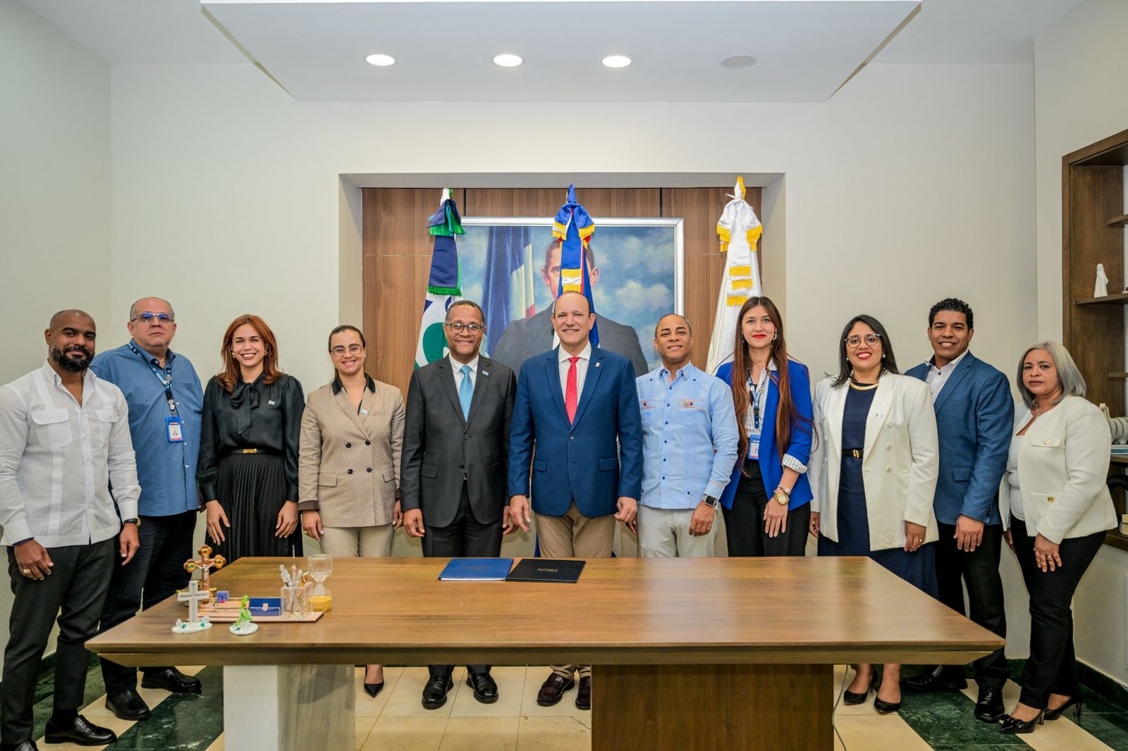 Universidad ISA y Ayuntamiento de Santiago firman acuerdo para impulsar desarrollo sostenible y bienestar comunitario - Imagen 3