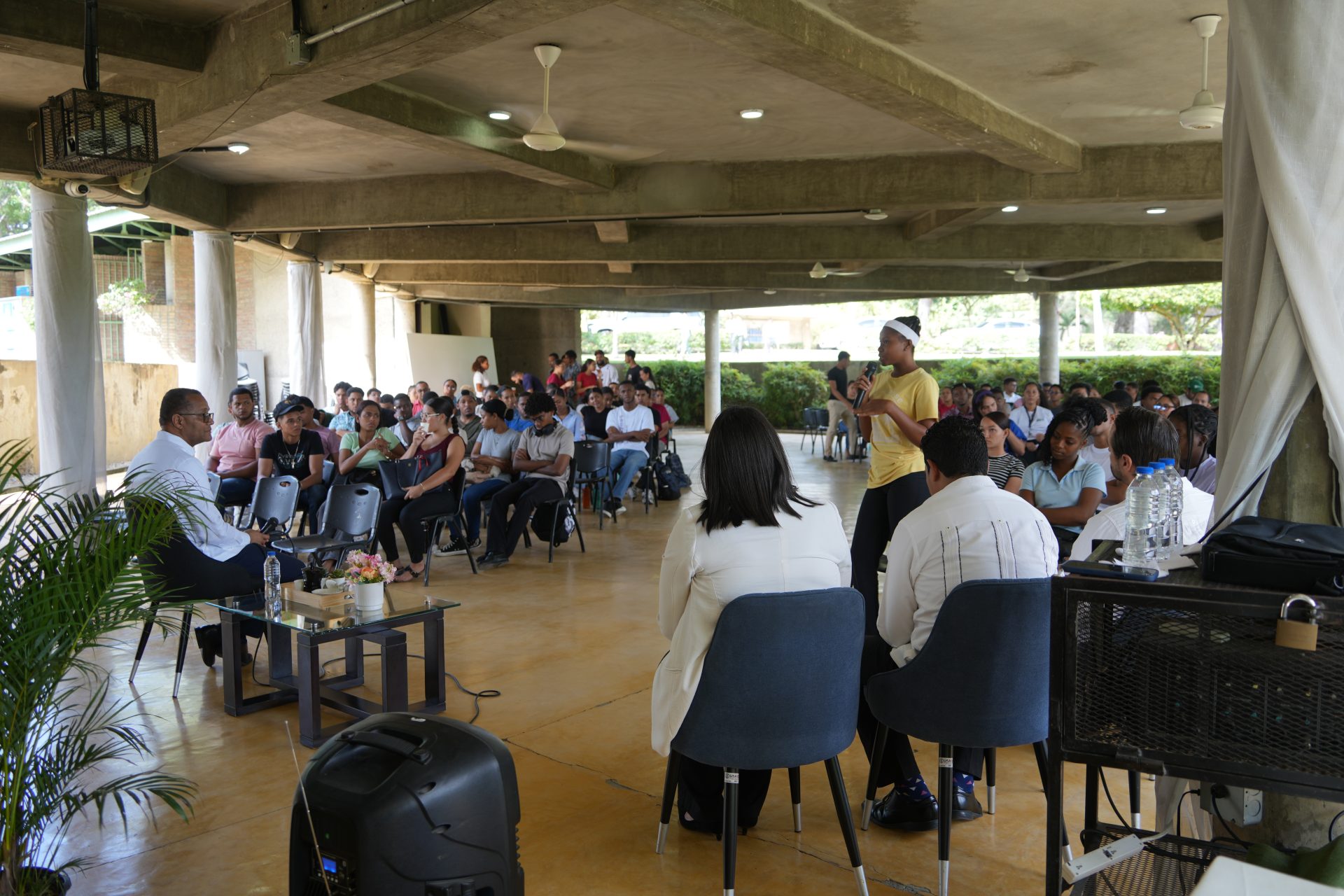 "Café con el Rector” fortalece el diálogo entre estudiantes y autoridades de la Universidad ISA - Imagen 3