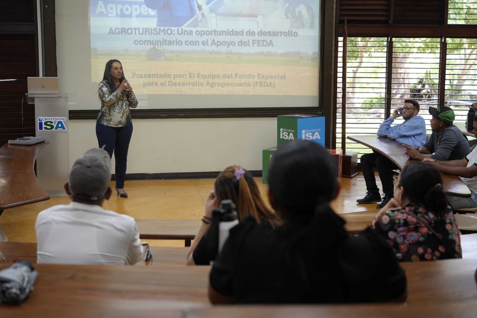 Universidad ISA fortalece vínculos con el sector agropecuario durante visita del director ejecutivo del FEDA - Imagen 3