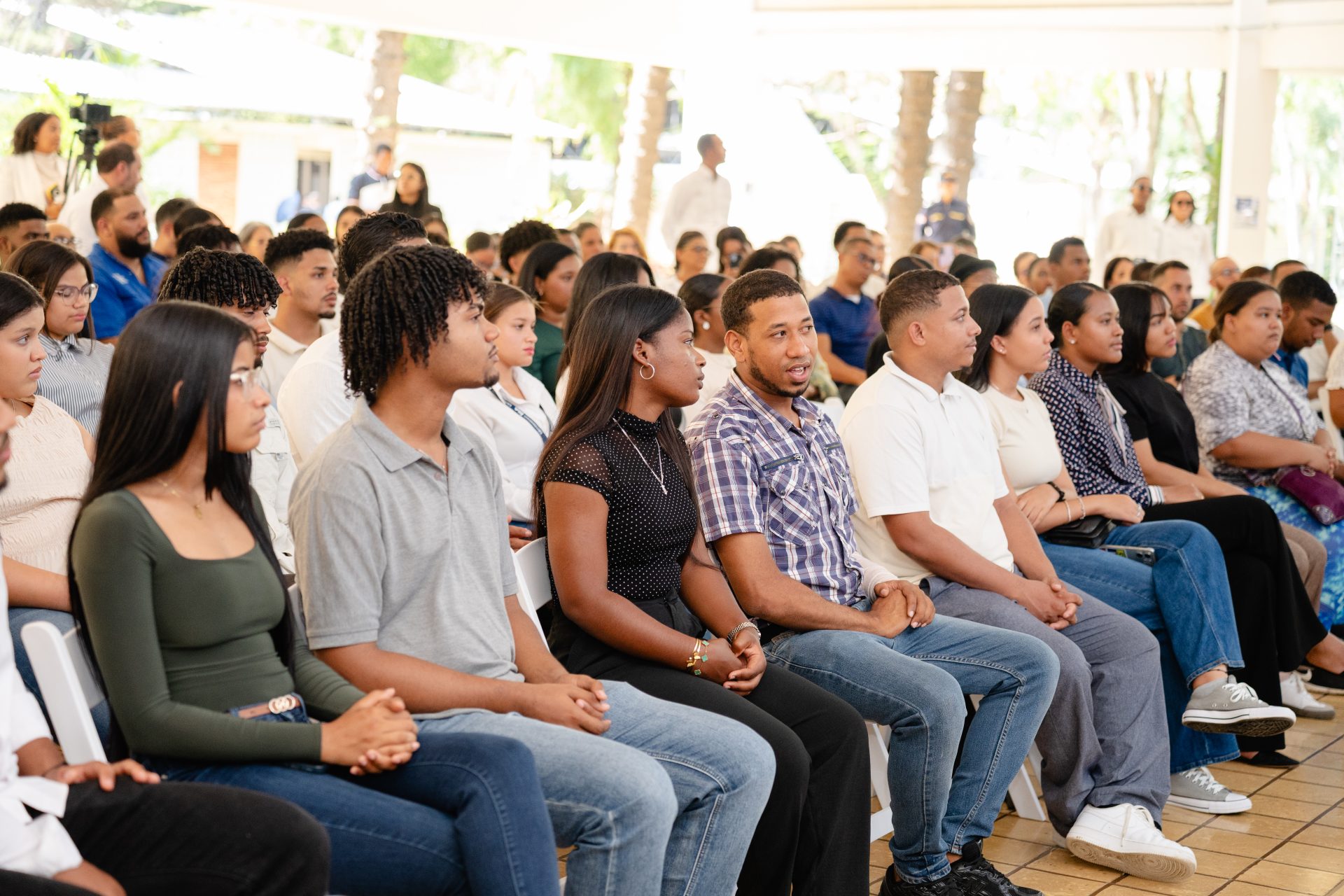 Estudiantes de la Universidad ISA participan en encuentro con la vicepresidenta Raquel Peña - Imagen 2