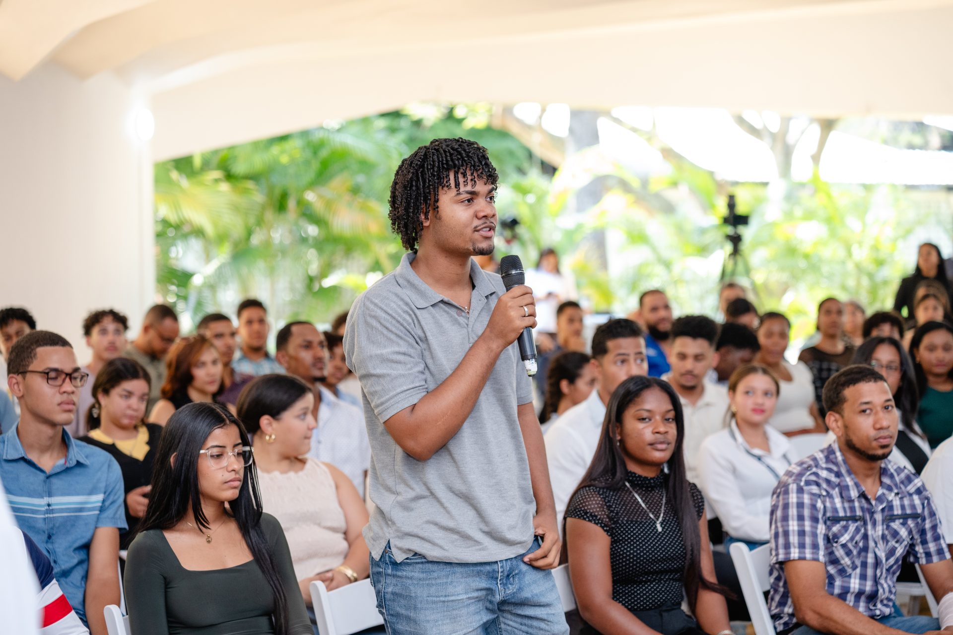 Estudiantes de la Universidad ISA participan en encuentro con la vicepresidenta Raquel Peña - Imagen 4