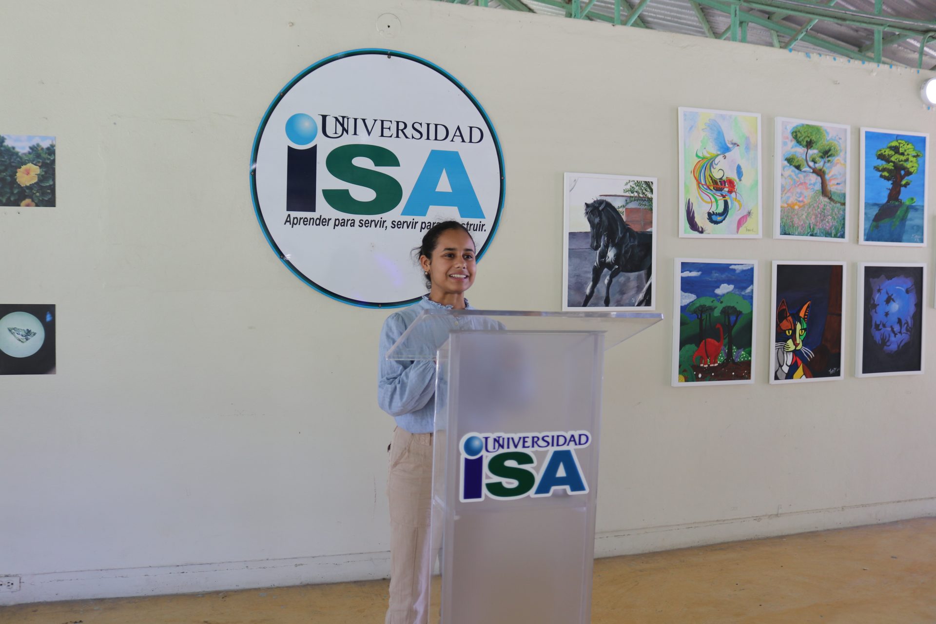 Exposición de Artes Visuales “El campus es mi taller” promueve la creatividad estudiantil - Imagen 4