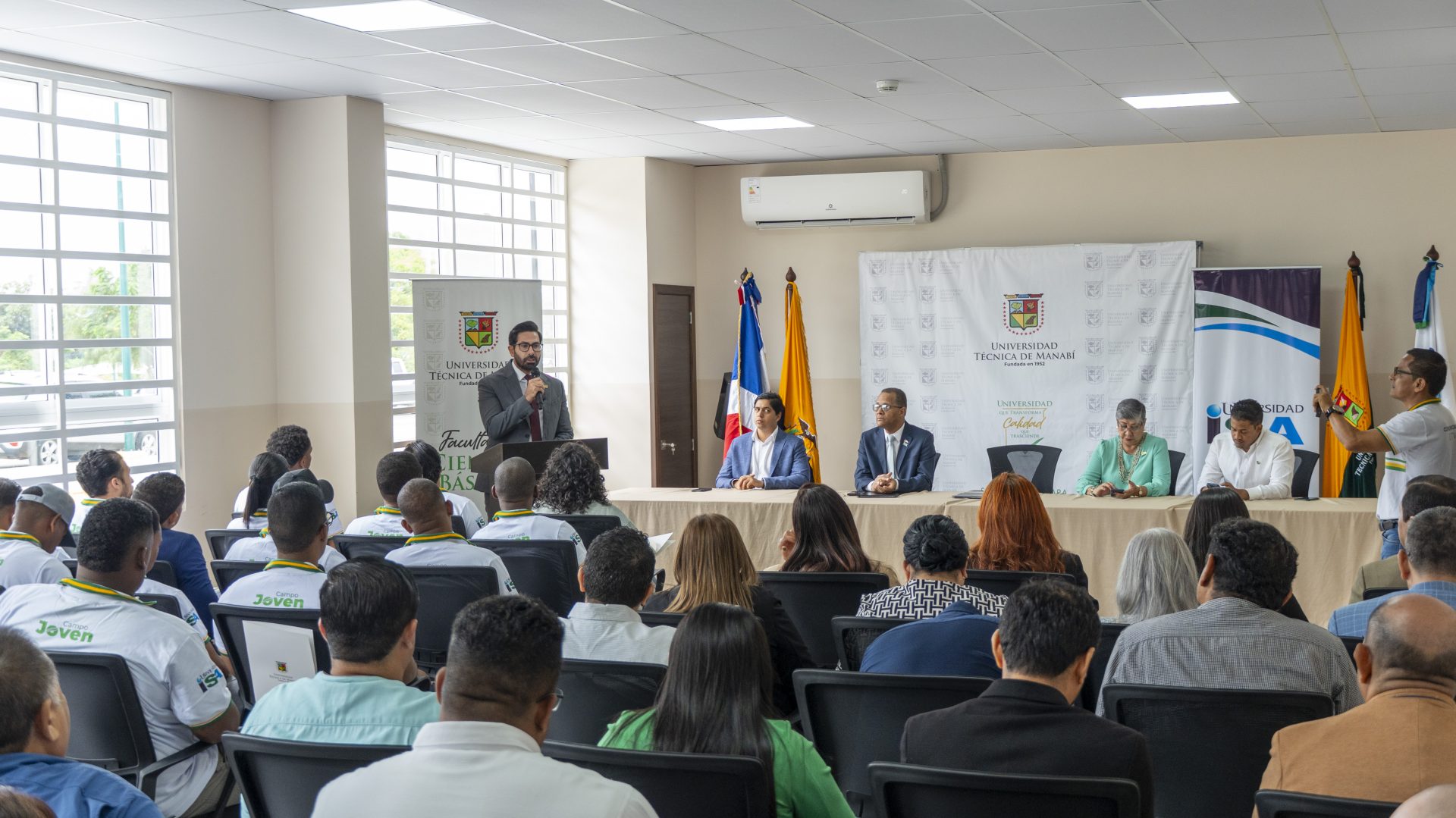 Universidad ISA y Universidad Técnica de Manabí fortalecen cooperación académica, científica y de movilidad internacional - Imagen 3